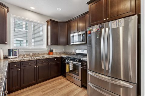 Tiny photo for 903 S 2580 E, Spanish Fork, UT 84660 (MLS # 2153226)