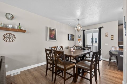 Tiny photo for 903 S 2580 E, Spanish Fork, UT 84660 (MLS # 2153226)