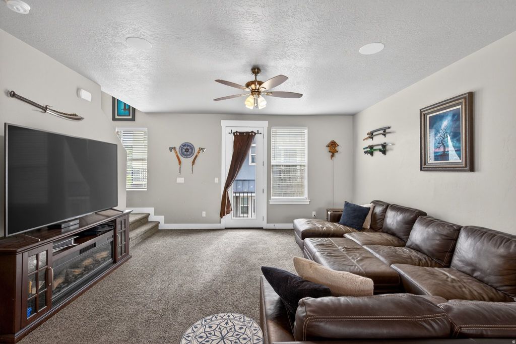 Photo of 903 S 2580 E, Spanish Fork, UT 84660 (MLS # 2153226)