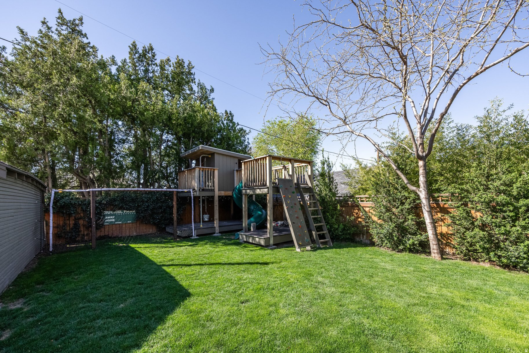 UINTAH HEIGHTS - Residential