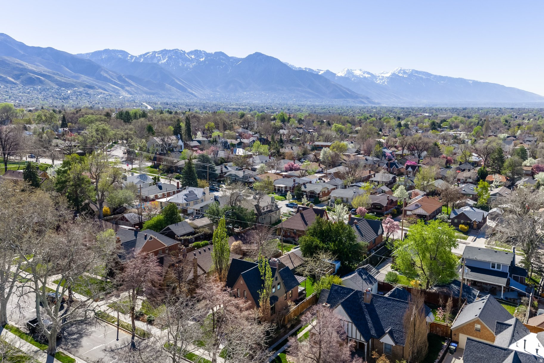 UINTAH HEIGHTS - Residential