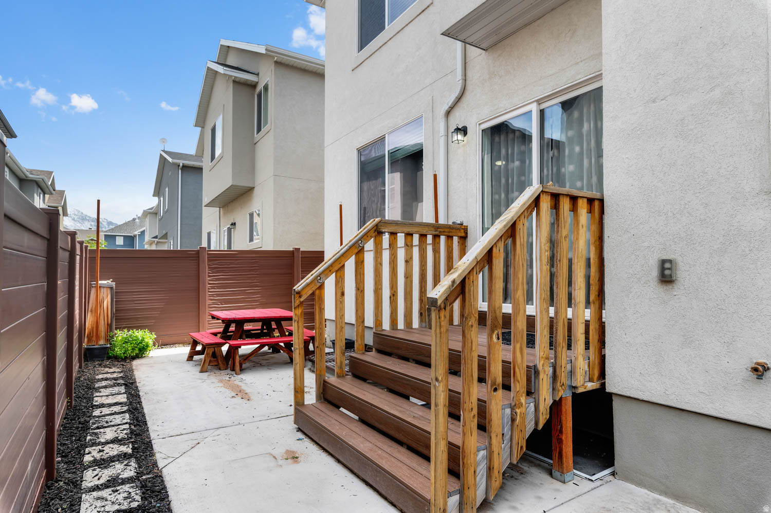 WINDSOR - Residential
