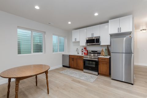 Tiny photo for 116 E 4300 N, North Ogden, UT 84414 (MLS # 2125497)