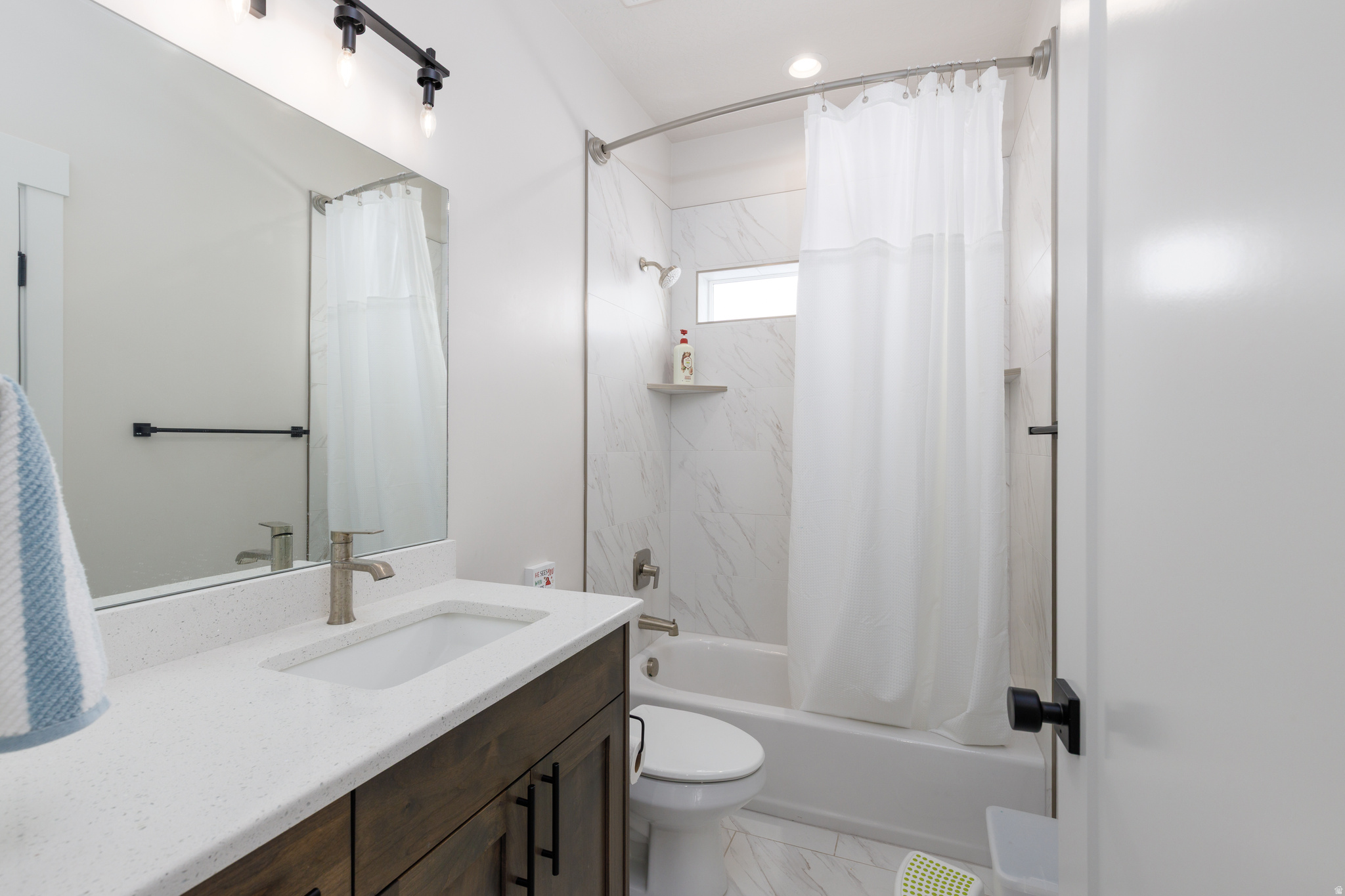 NORTHVIEW ESTATES - Residential