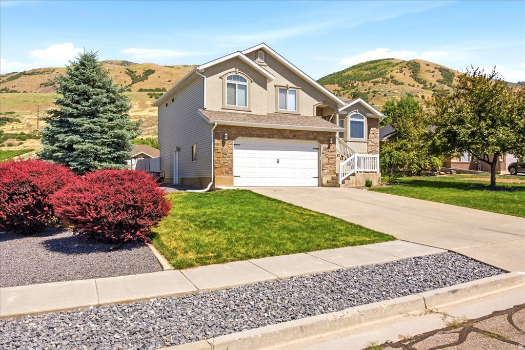 Photo of 2247 S 425 W, Perry, UT 84302 (MLS # 2166969)