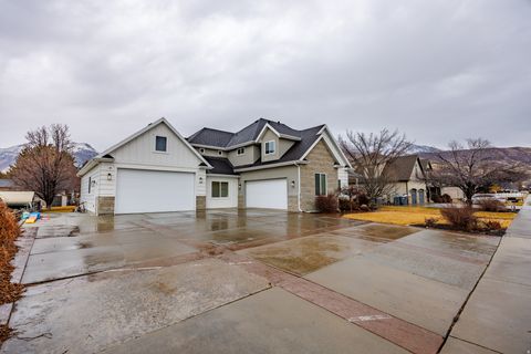 Tiny photo for 229 E 60 N, Lindon, UT 84042 (MLS # 2136721)