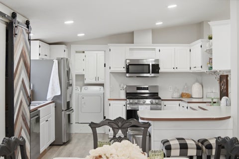 Tiny photo for 3752 S CALVO VIEW CIR #86 CIR, West Valley City, UT 84119 (MLS # 2173507)