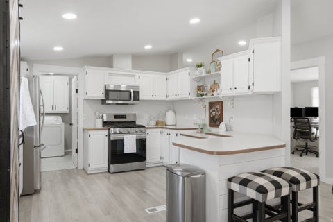 Tiny photo for 3752 S CALVO VIEW CIR #86 CIR, West Valley City, UT 84119 (MLS # 2173507)