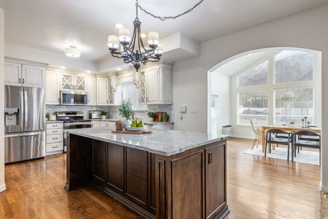 Tiny photo for 875 S BLUE RIDGE LN, Alpine, UT 84004 (MLS # 2142444)