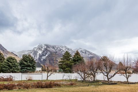 Tiny photo for 875 S BLUE RIDGE LN, Alpine, UT 84004 (MLS # 2142444)
