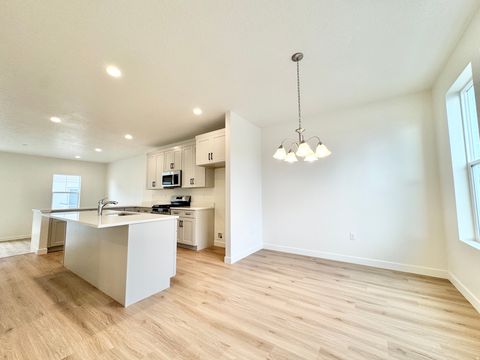Tiny photo for 1682 N 1600 W, Layton, UT 84041 (MLS # 2134364)