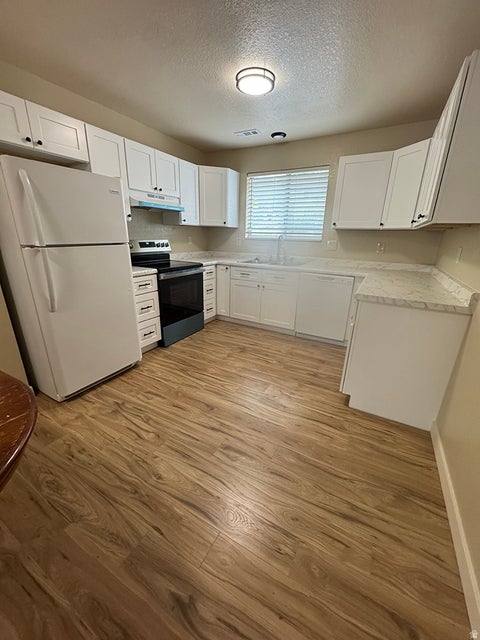 Tiny photo for 2083 S CALIFORNIA AVE #C, Provo, UT 84606 (MLS # 2180413)