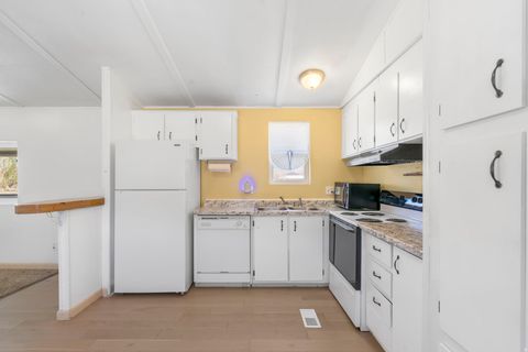 Tiny photo for 225 N 100 E, Joseph, UT 84739 (MLS # 2144993)