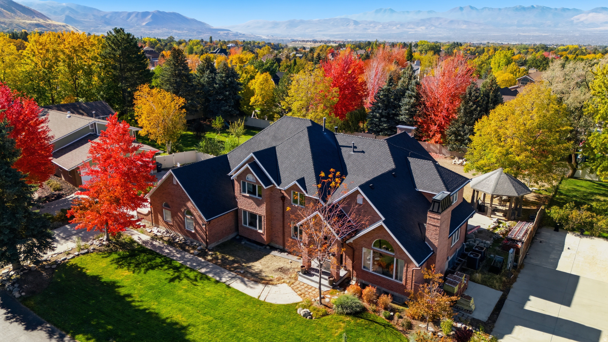 PEPPERWOOD - Residential