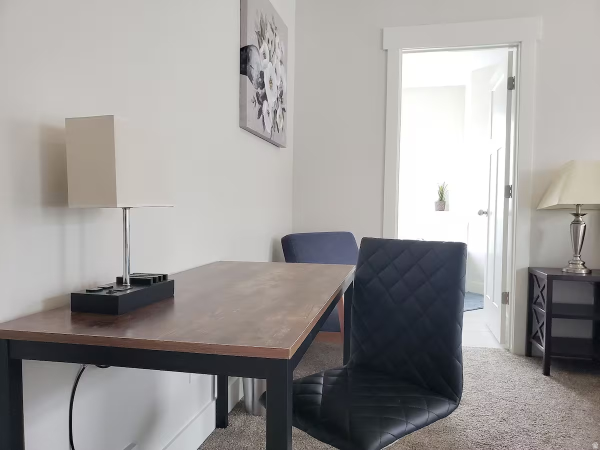BEVERLY GLEN - Residential