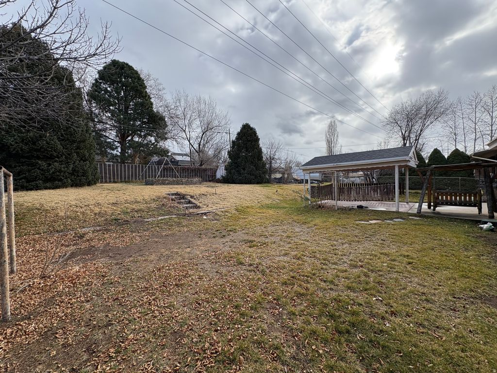 Photo of 4136 S ADAMS AVE E, South Ogden, UT 84403 (MLS # 2128254)