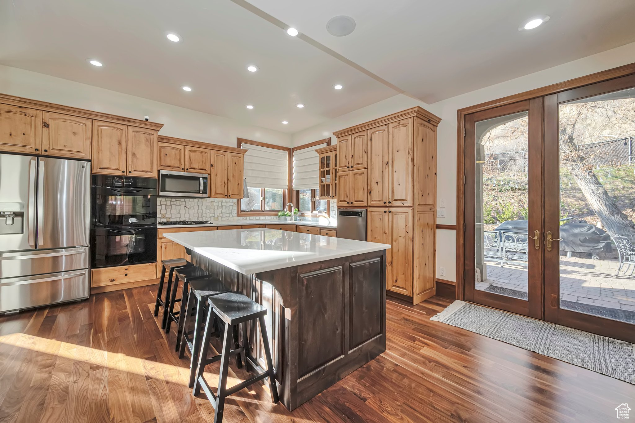 Orem, Utah 84097, United States, 5 Bedrooms Bedrooms, ,4 BathroomsBathrooms,Residential,Pending,23061