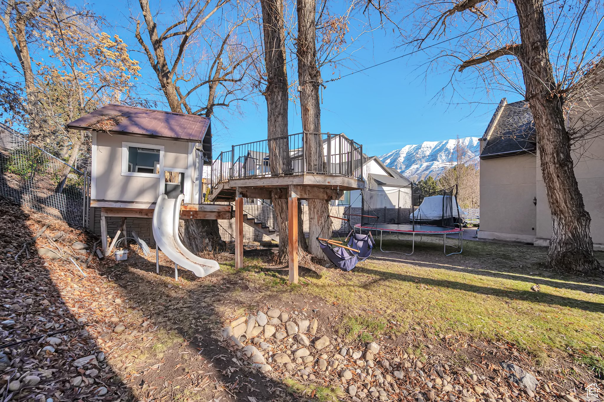 Orem, Utah 84097, United States, 5 Bedrooms Bedrooms, ,4 BathroomsBathrooms,Residential,Pending,23061