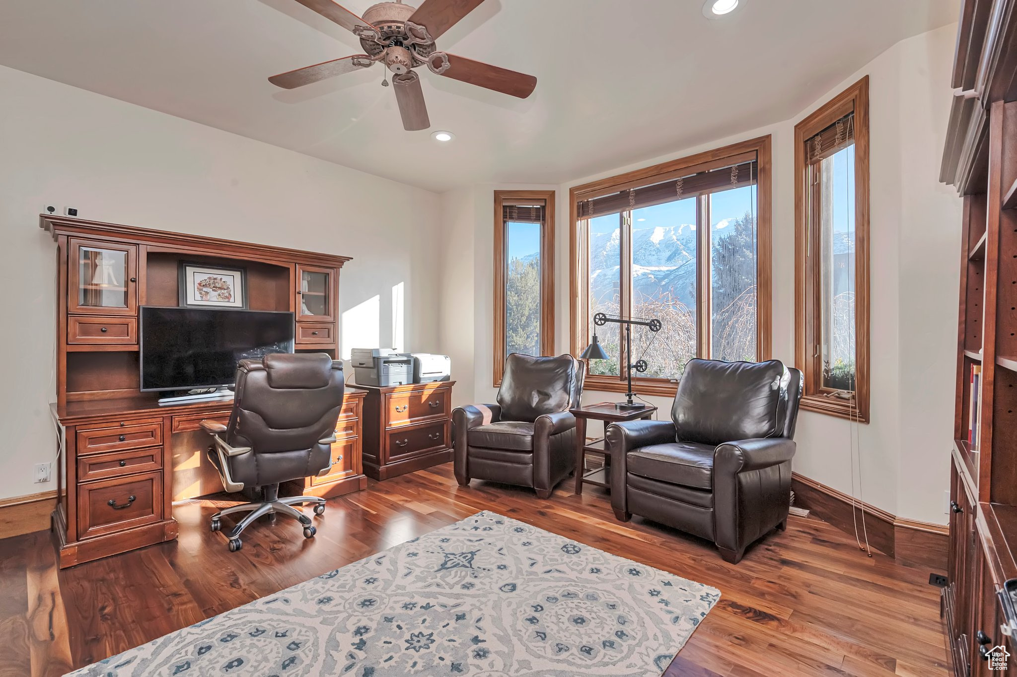 Orem, Utah 84097, United States, 5 Bedrooms Bedrooms, ,4 BathroomsBathrooms,Residential,Pending,23061