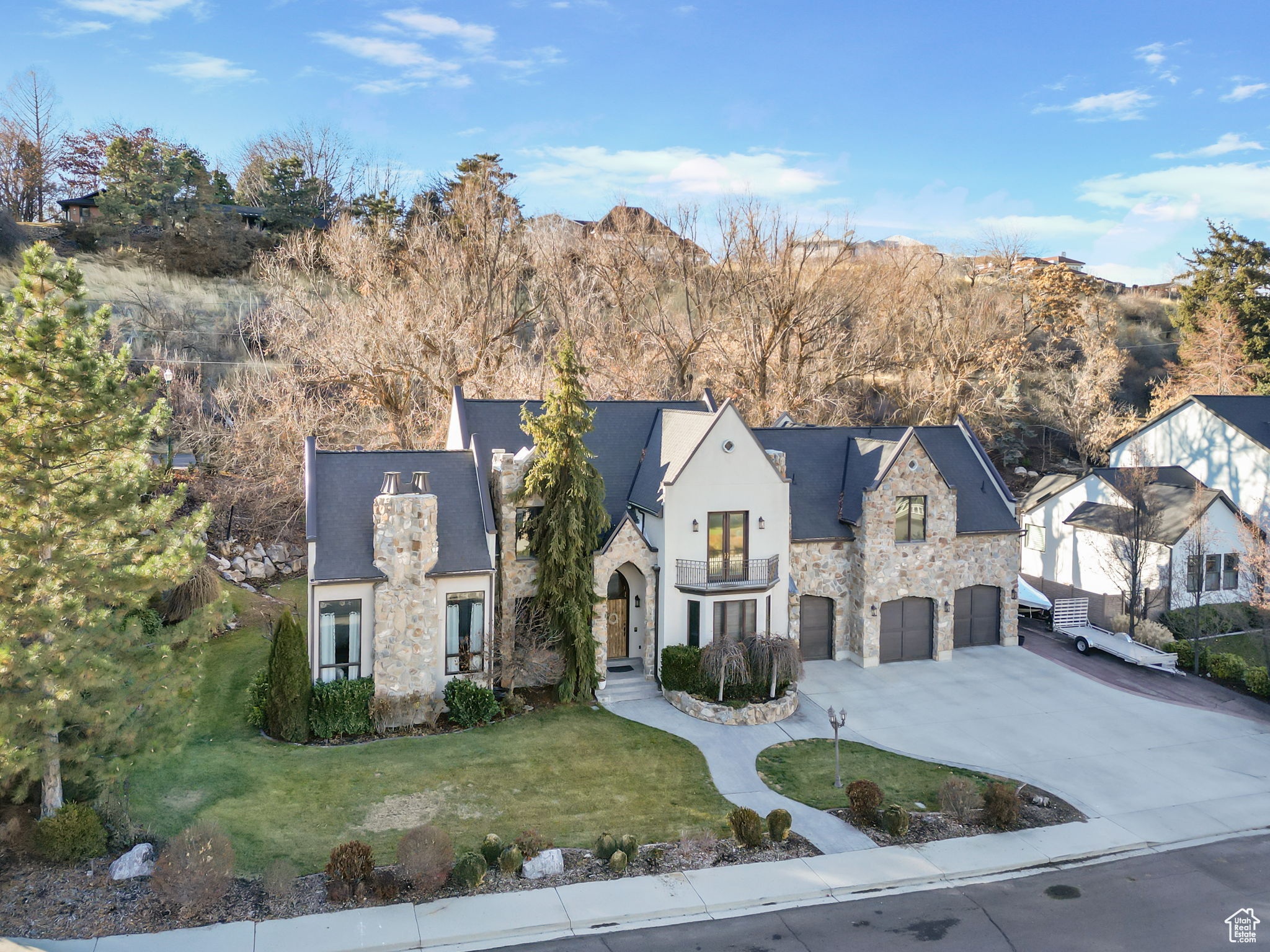 Orem, Utah 84097, United States, 5 Bedrooms Bedrooms, ,4 BathroomsBathrooms,Residential,Pending,23061