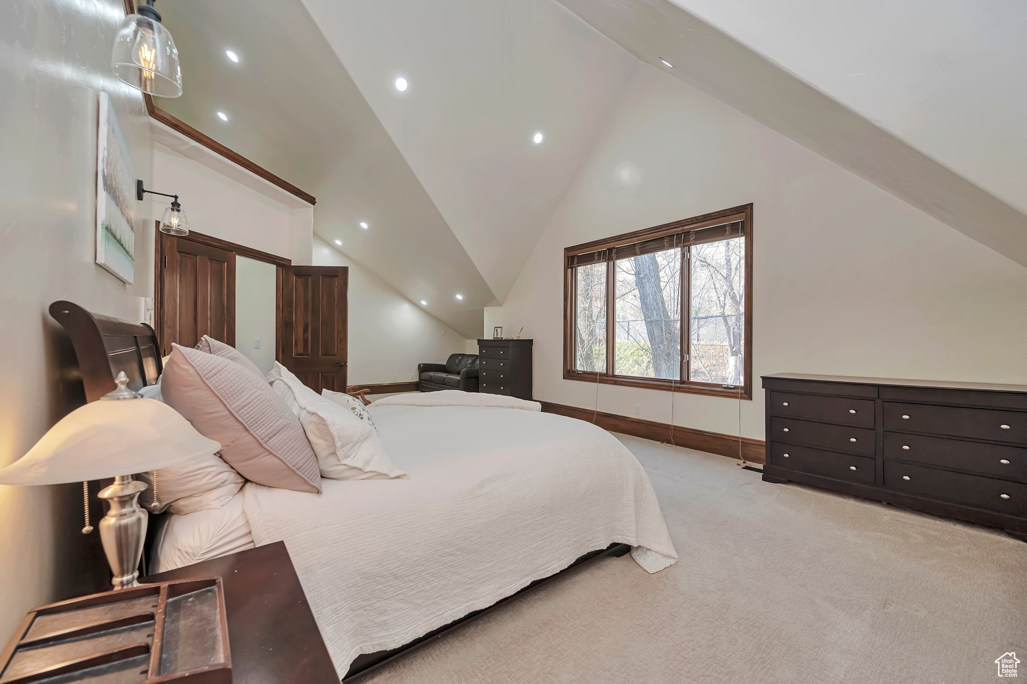 Orem, Utah 84097, United States, 5 Bedrooms Bedrooms, ,4 BathroomsBathrooms,Residential,Pending,23061