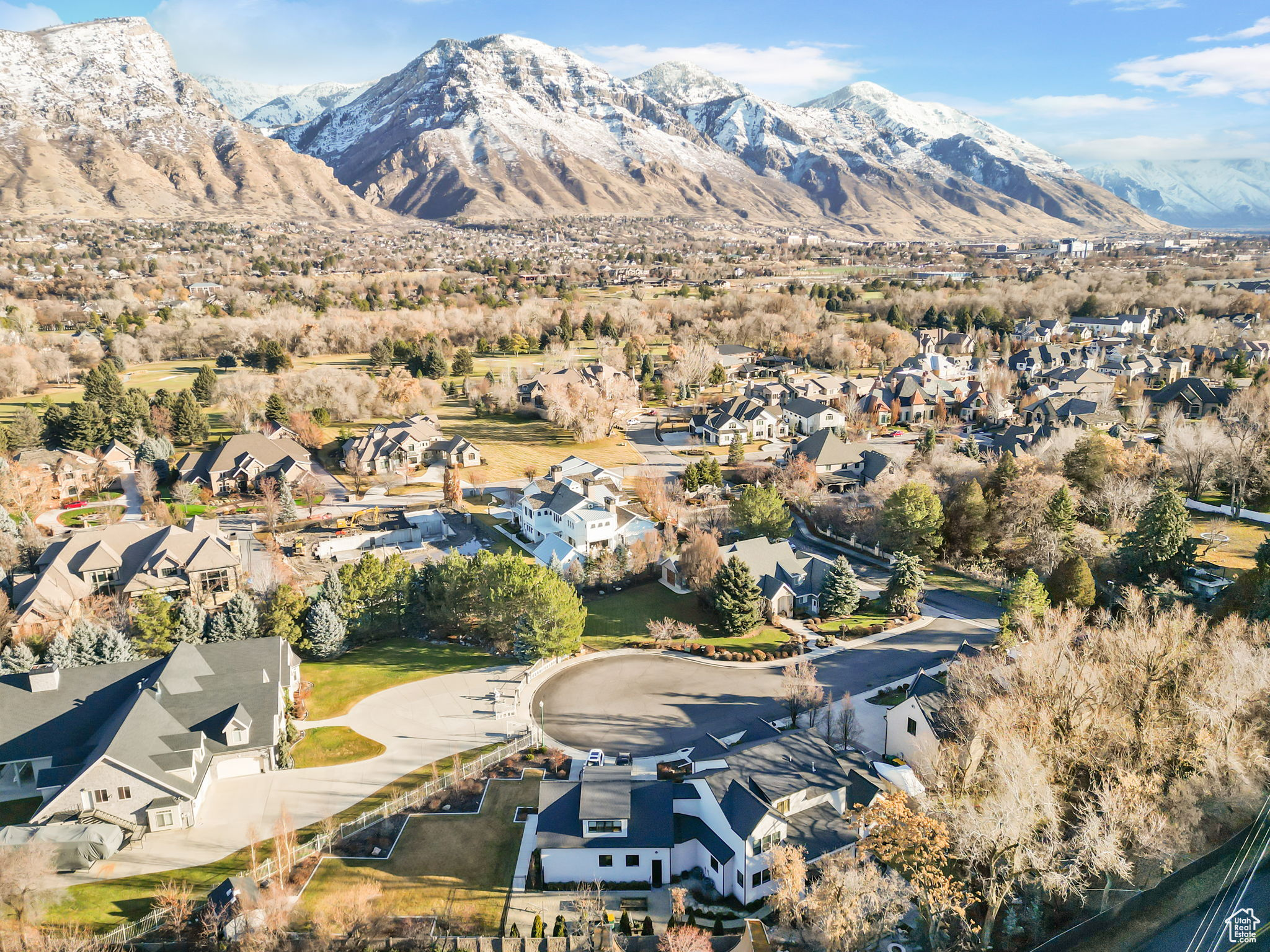 Orem, Utah 84097, United States, 5 Bedrooms Bedrooms, ,4 BathroomsBathrooms,Residential,Pending,23061