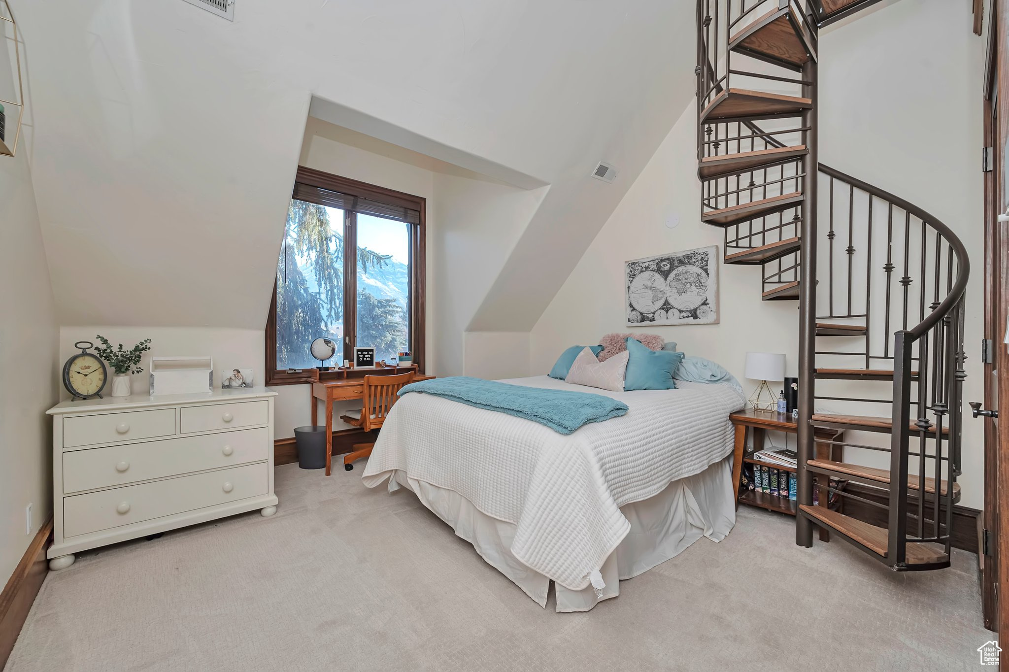 Orem, Utah 84097, United States, 5 Bedrooms Bedrooms, ,4 BathroomsBathrooms,Residential,Pending,23061