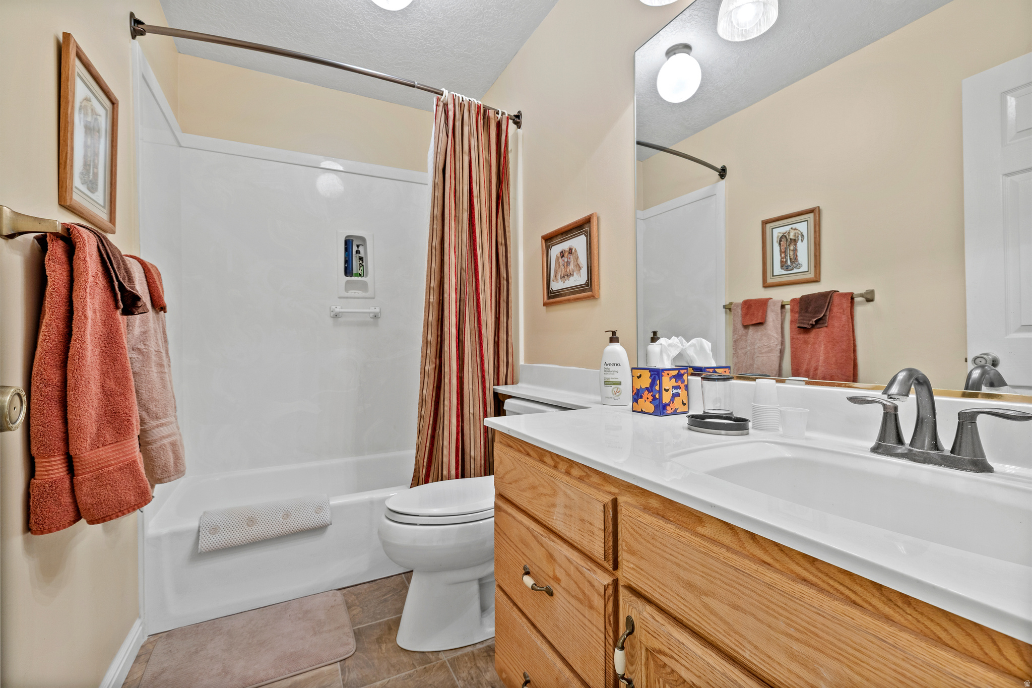 VINTAGE - Residential