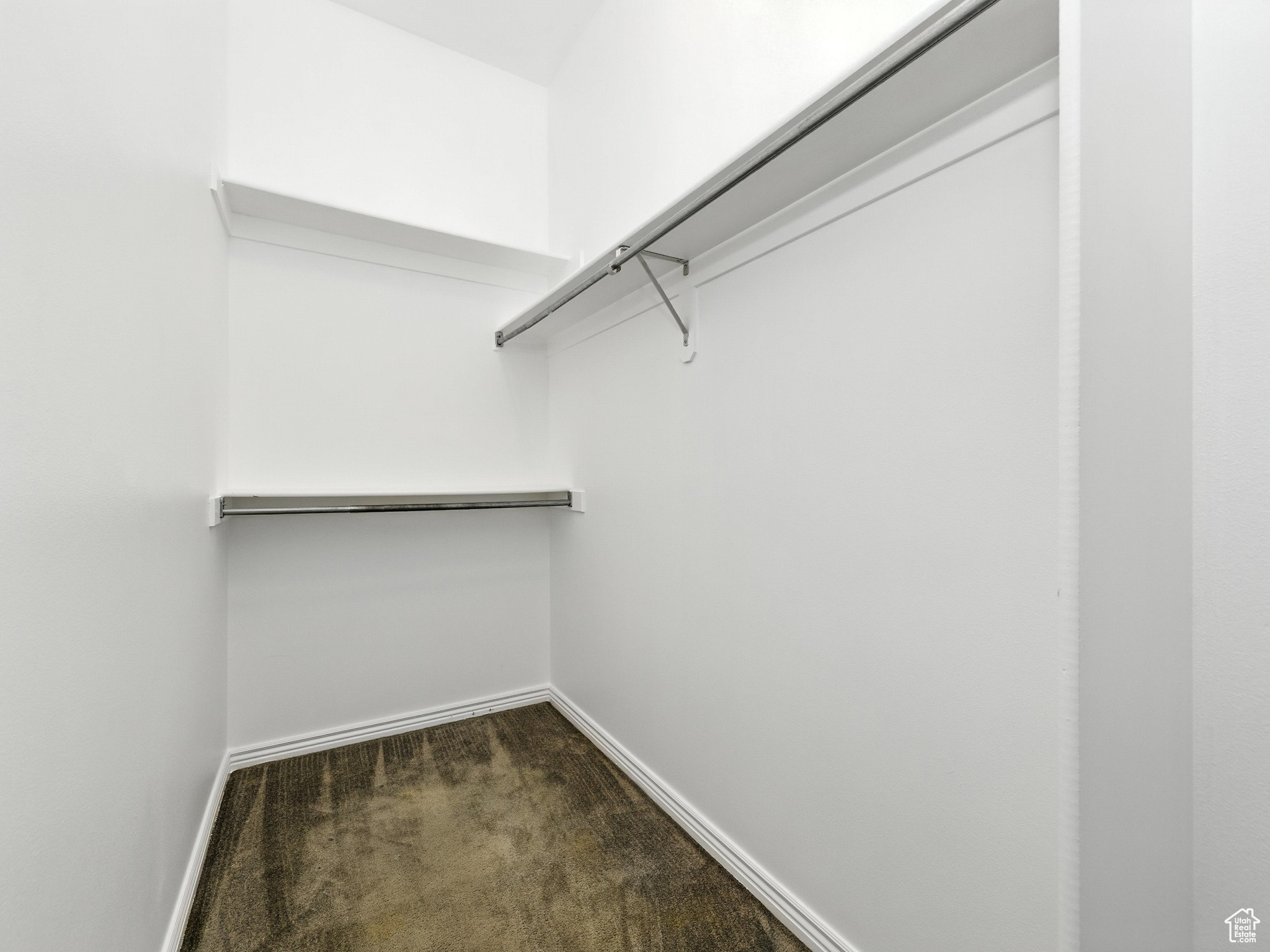 EAGLES VIEW - Residential