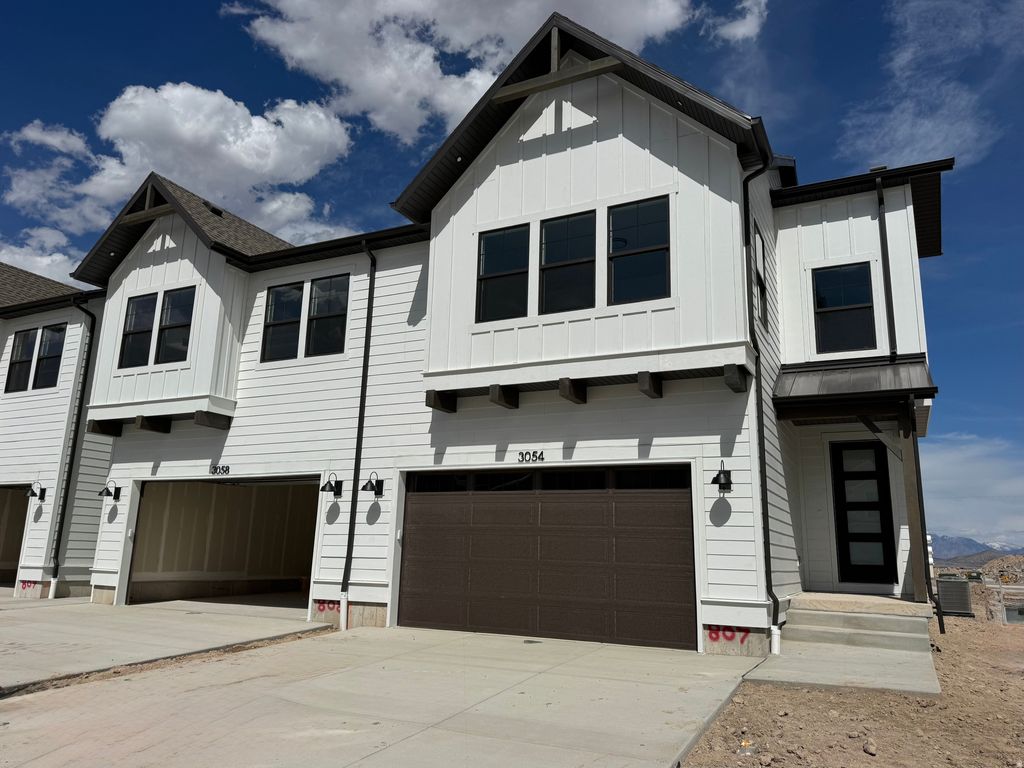 Photo of 3054 SUMMERWOOD DR N #807, Eagle Mountain, UT 84005 (MLS # 2148456)