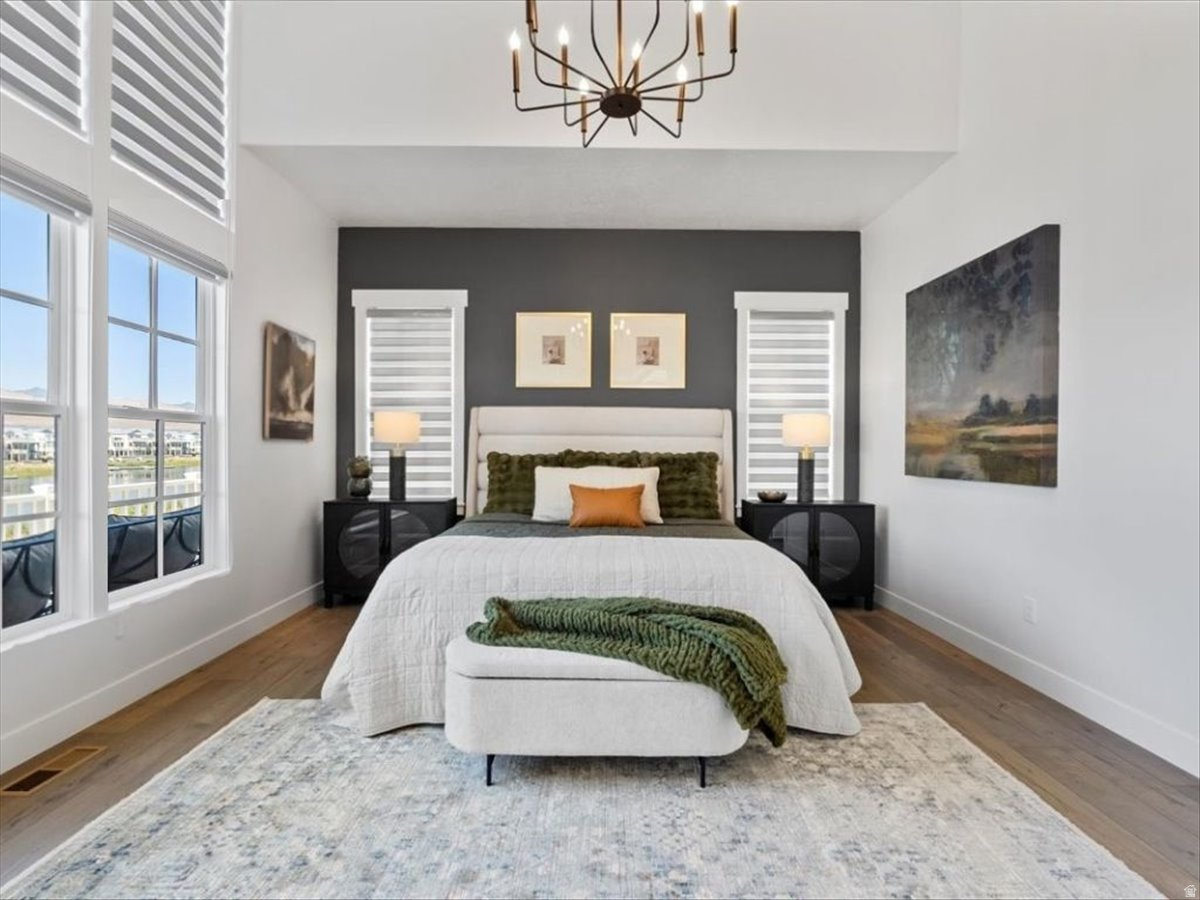 DAYBREAK ISLAND - Residential