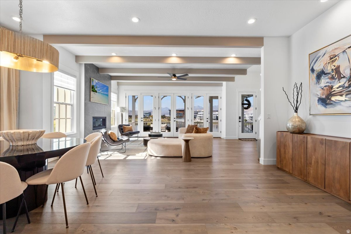 DAYBREAK ISLAND - Residential