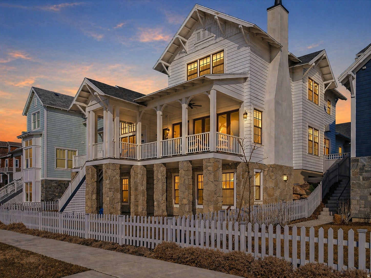 DAYBREAK ISLAND - Residential