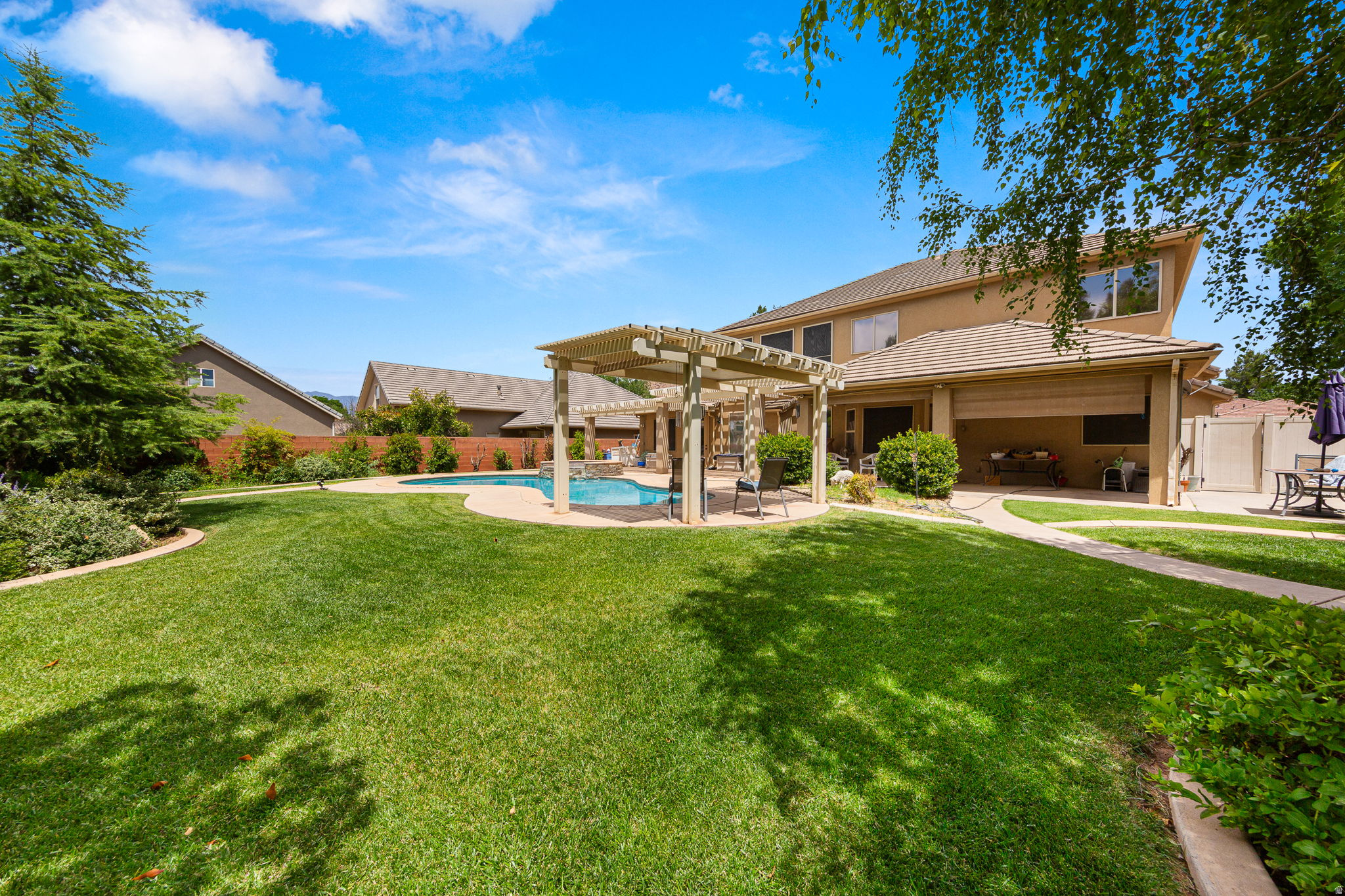 RANCHO VISTA ESTATES - Residential