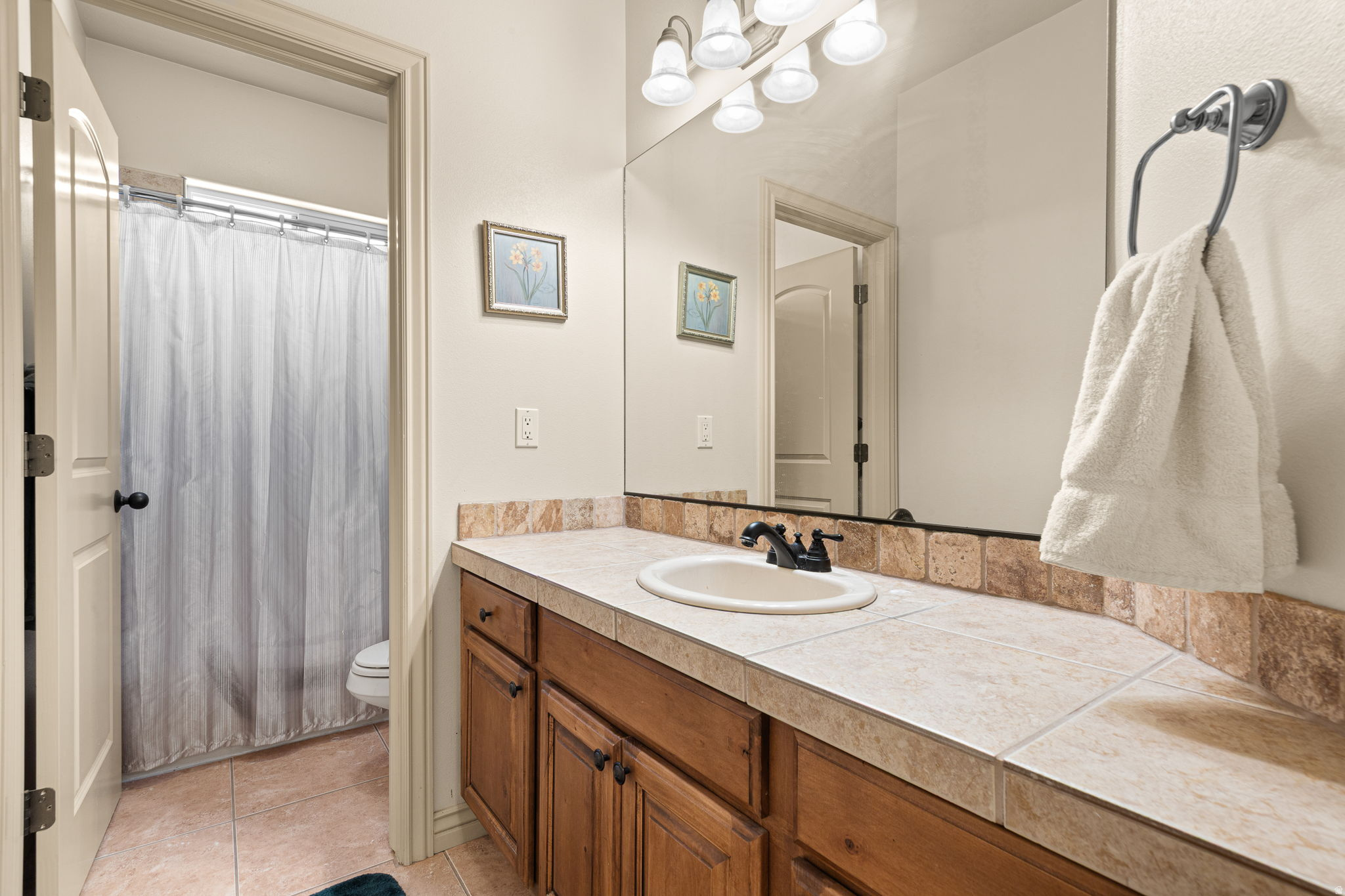 RANCHO VISTA ESTATES - Residential