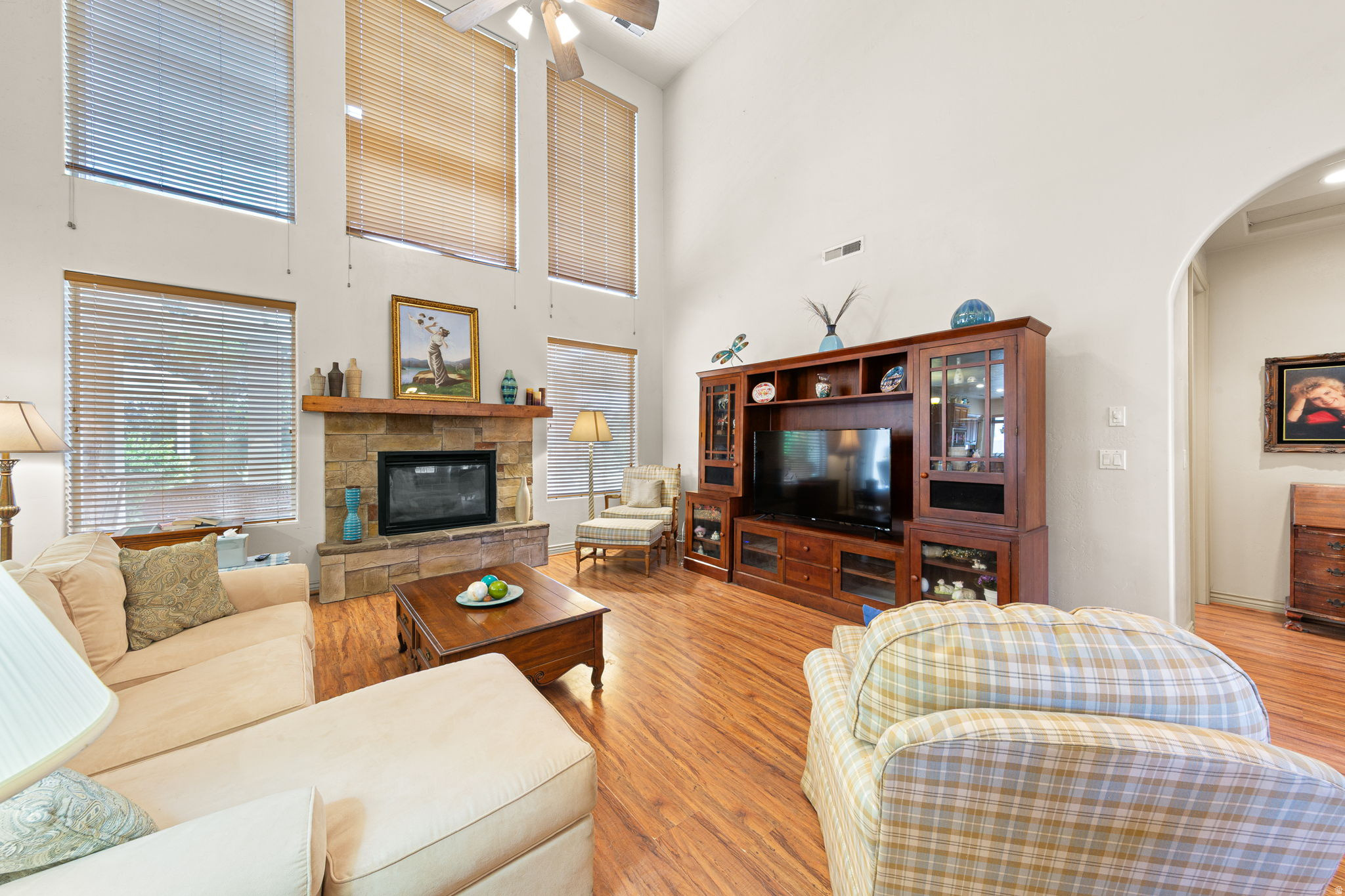 RANCHO VISTA ESTATES - Residential
