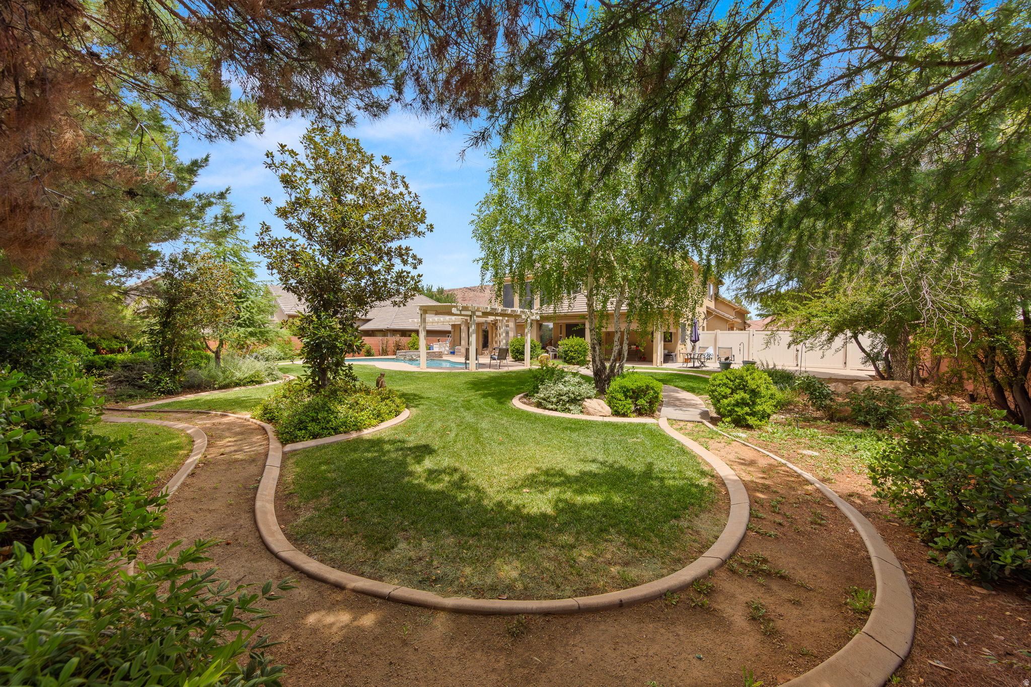 RANCHO VISTA ESTATES - Residential