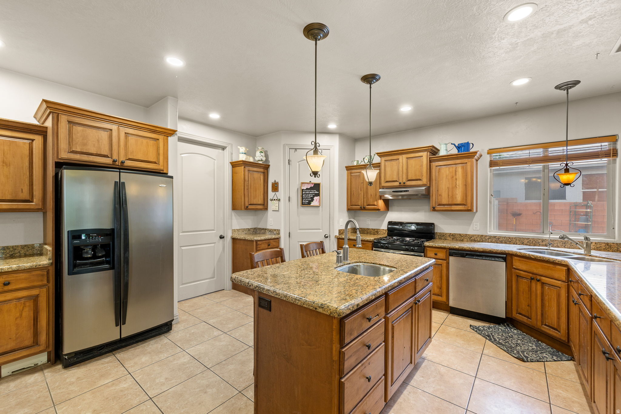 RANCHO VISTA ESTATES - Residential