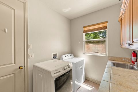 Tiny photo for 1530 S SOUTHERN TRAILS CIR, Washington, UT 84780 (MLS # 2161019)