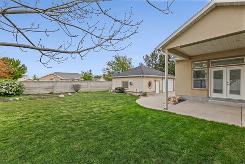 Tiny photo for 3674 W ELK VALLEY LN, South Jordan, UT 84009 (MLS # 2158888)