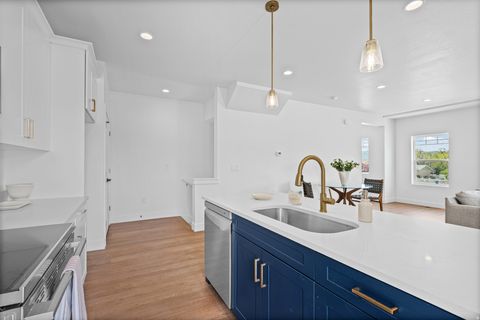 Tiny photo for 340 E 7635 S, Sandy, UT 84047 (MLS # 2152174)