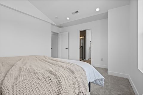 Tiny photo for 340 E 7635 S, Sandy, UT 84047 (MLS # 2152174)