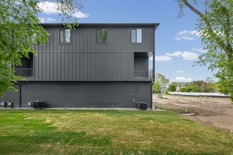 Tiny photo for 340 E 7635 S, Sandy, UT 84047 (MLS # 2152174)