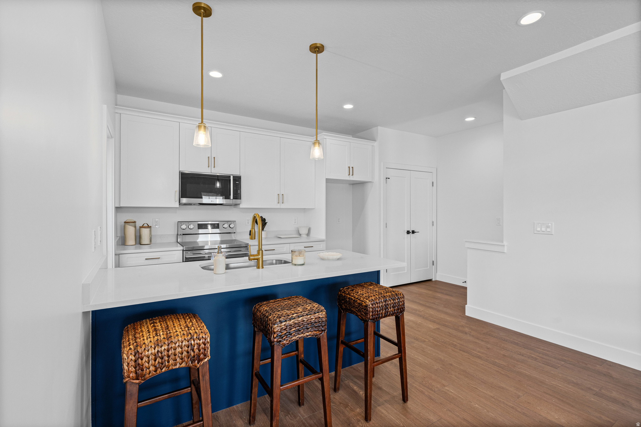 WOODHAVEN ESTATES - Residential