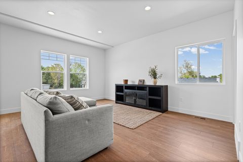 Tiny photo for 340 E 7635 S, Sandy, UT 84047 (MLS # 2152174)