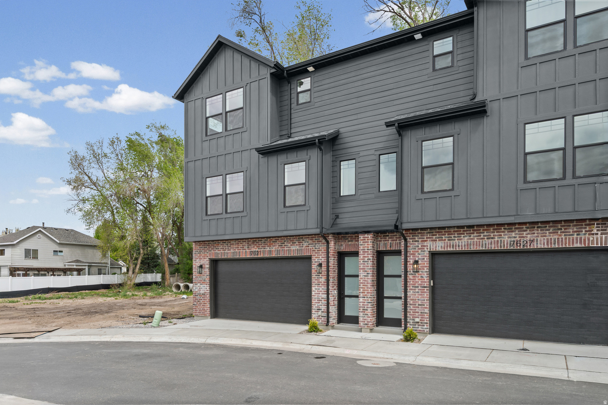 WOODHAVEN ESTATES - Residential