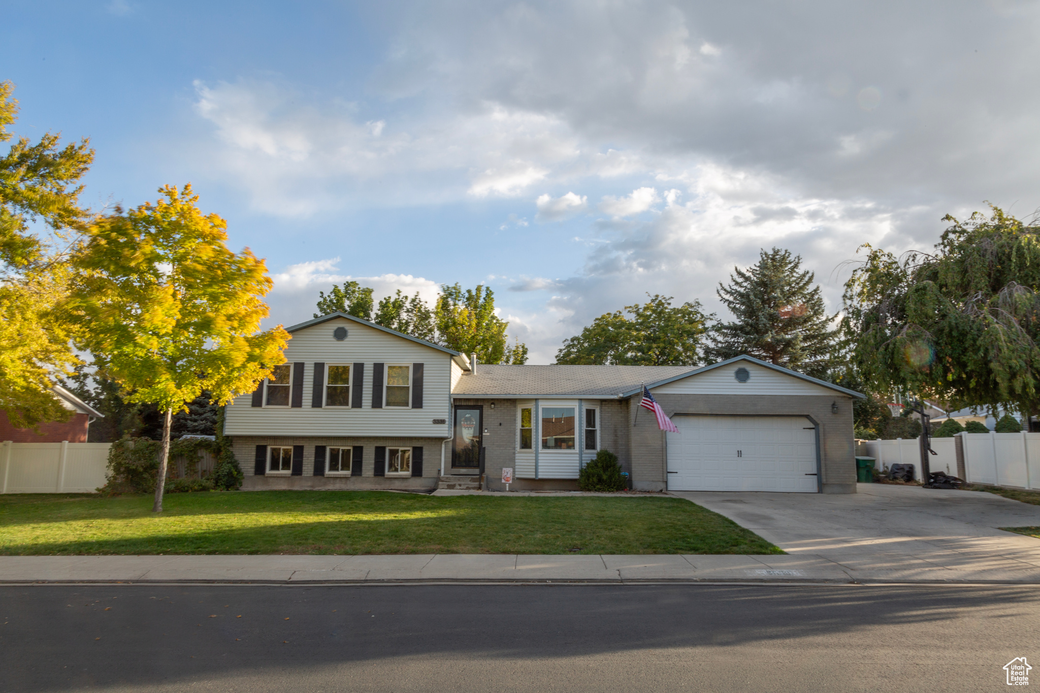 3331 W Schorr Cir, West Jordan, Utah image 1