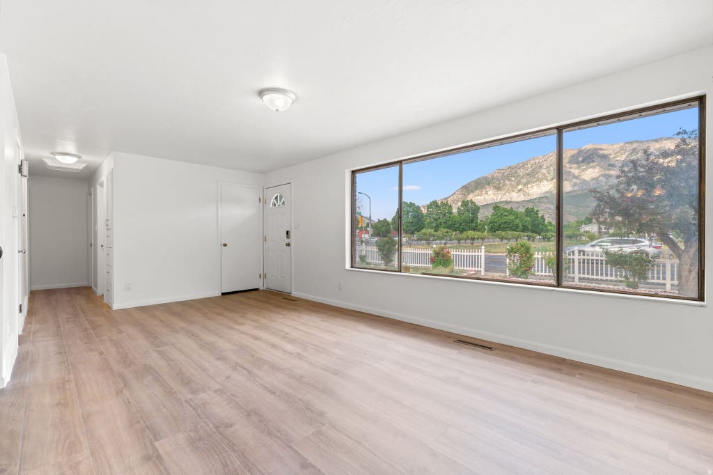 Photo of 24 S 800 E, Orem, UT 84097 (MLS # 2173494)