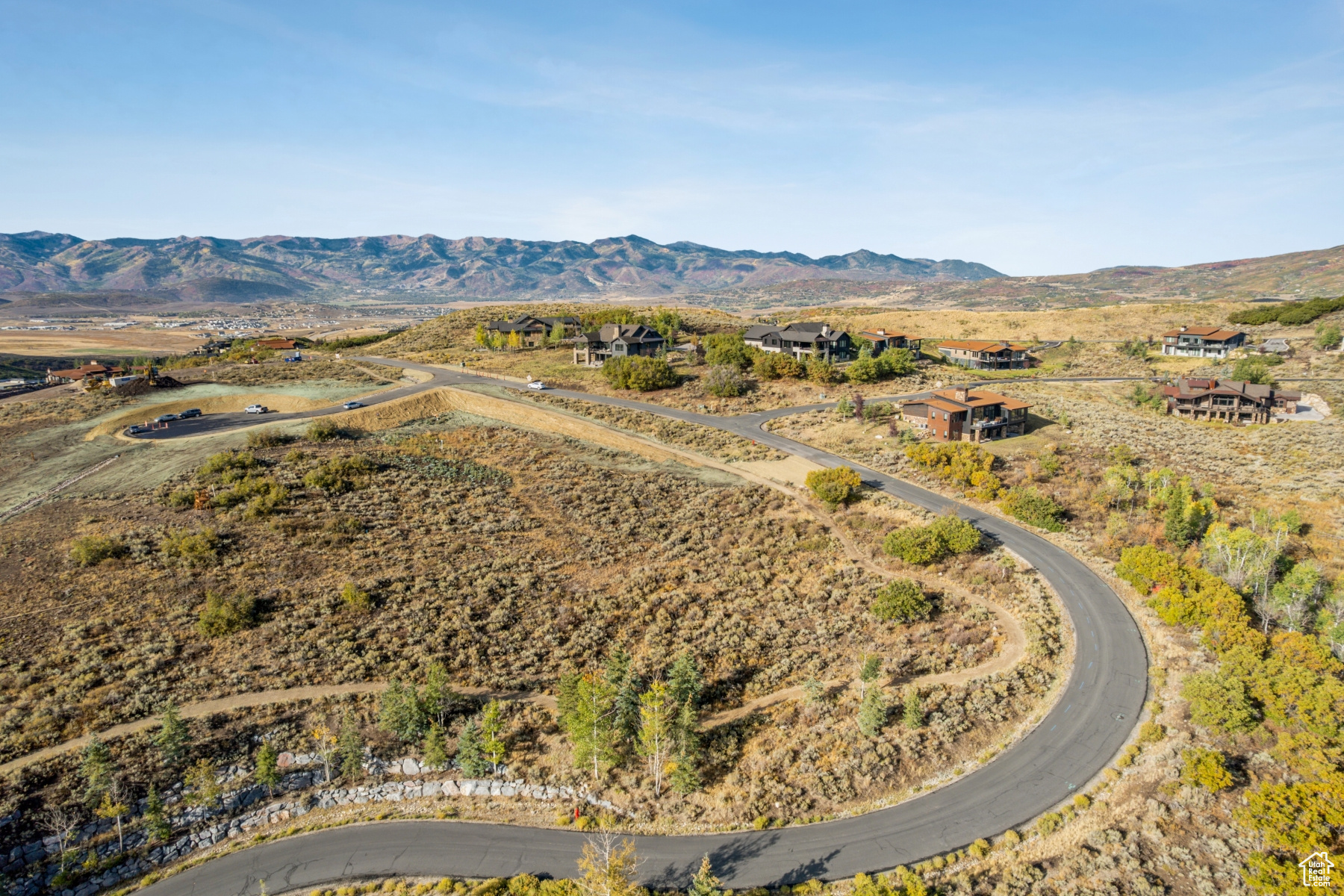 MOUNTAIN CREST - Land