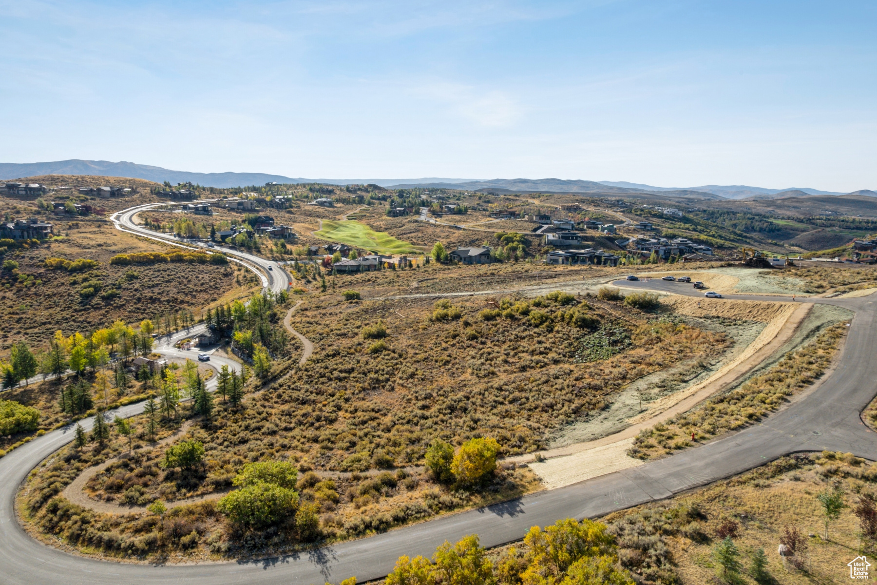 MOUNTAIN CREST - Land